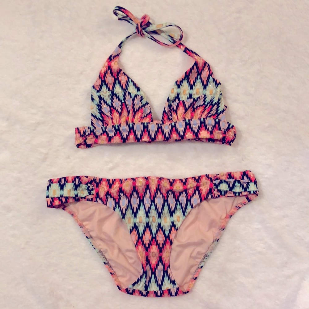 Victoria’s Secret Ikat pattern bikini set